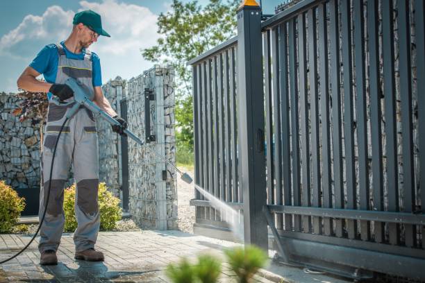 Best Fence Cleaning  in Onalaska, WI